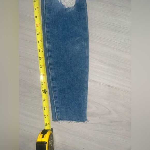 Good American Good Waist high rise Skinny Jeans Size 25 - Picture 11 of 11